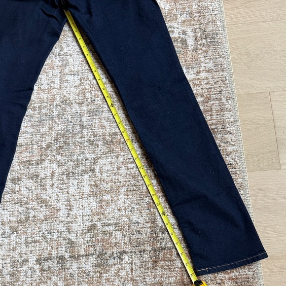 Levi's 312 Shaping Slim 26 NWOT - Picture 5 of 5